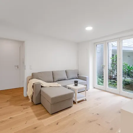 Апартаменты In Toplage In Duesseldorf-oberkassel Дюссельдорф