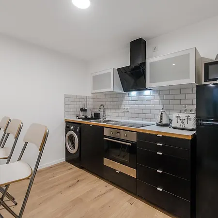 Апартаменты In Toplage In Duesseldorf-oberkassel *