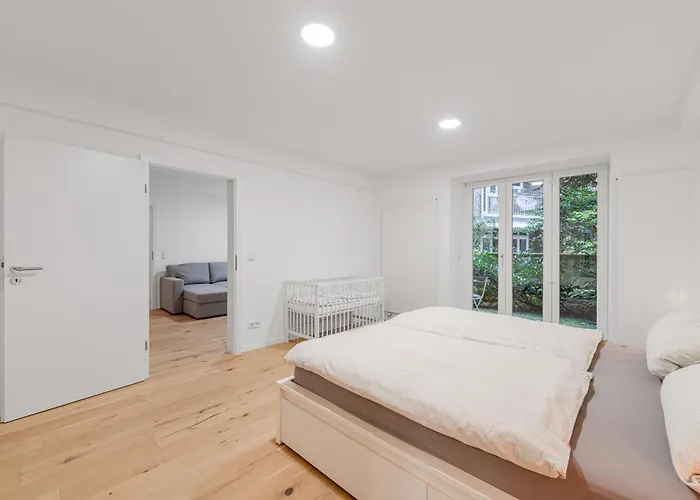 In Toplage In Duesseldorf-oberkassel * 杜塞尔多夫